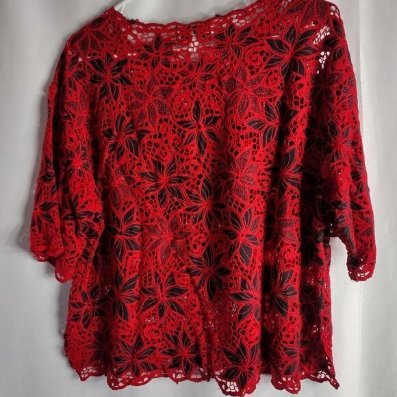 Honey moon lace top - Picture 2 of 6